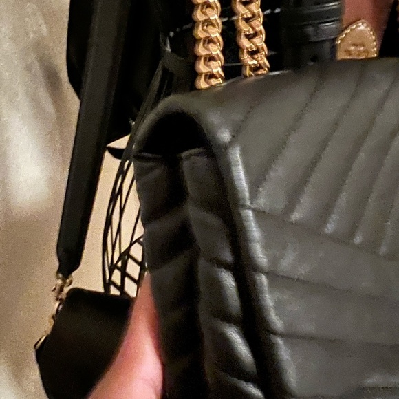 Tory Burch Kira Convertible Shoulder Bag - Picture 10 of 10